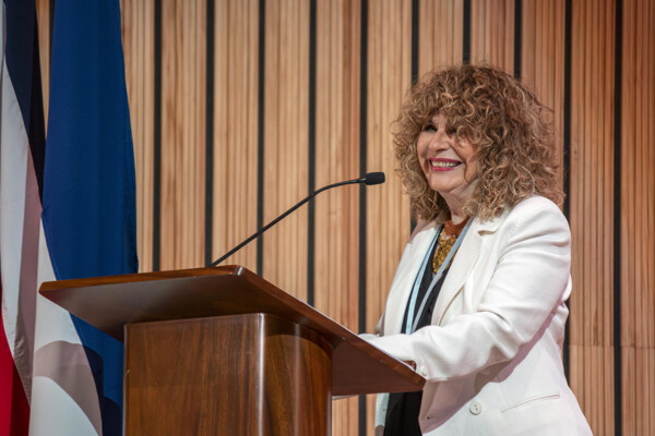 Gioconda Belli highlights art against oblivion in Nicaragua